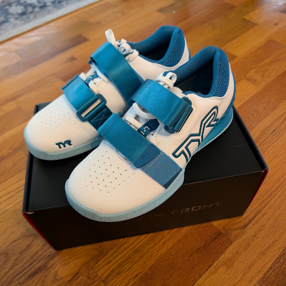 TYR Women's L-1 Lifter